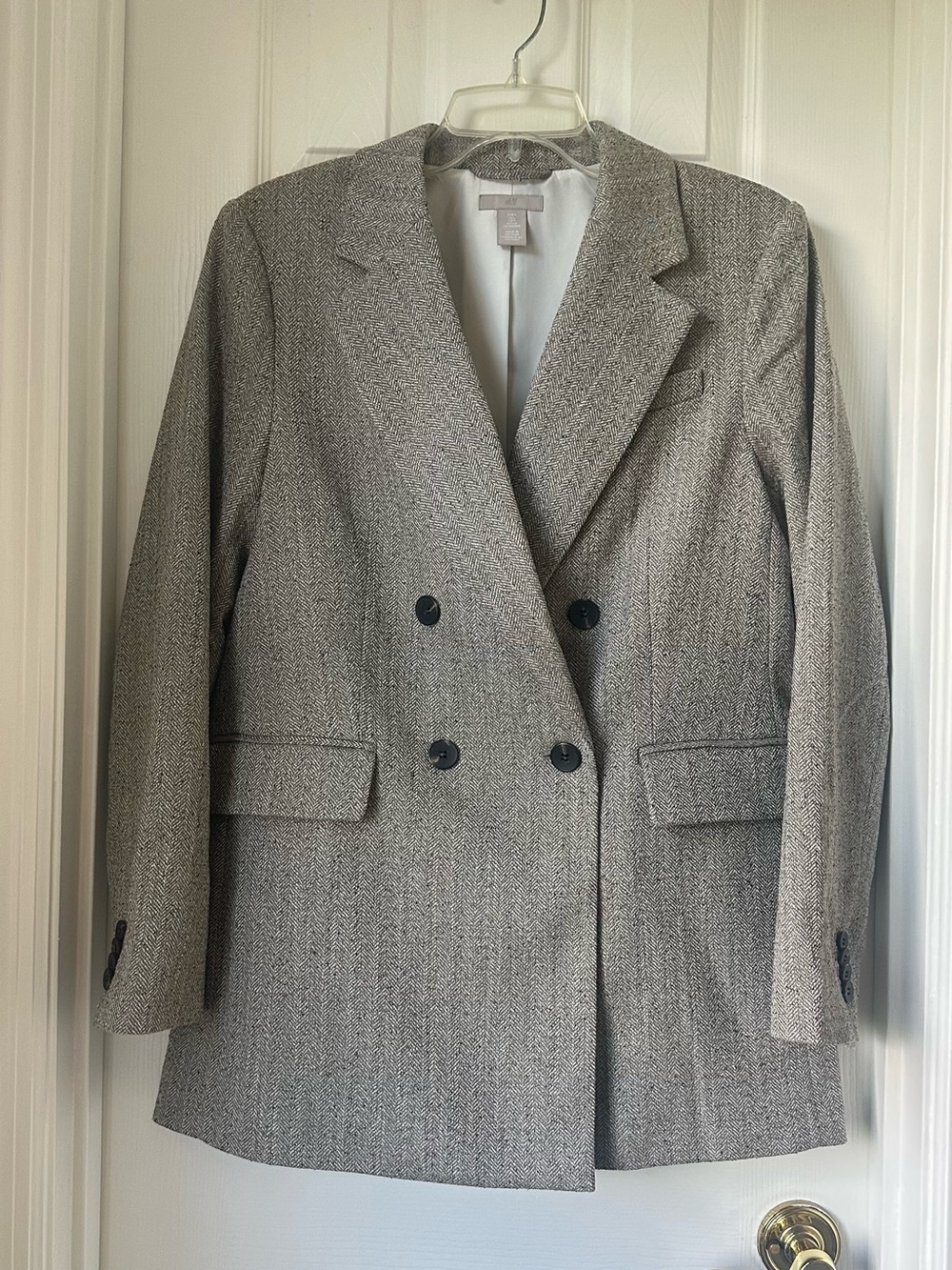 H&M Herringbone Double-Breasted Blazer in Cream and Tan